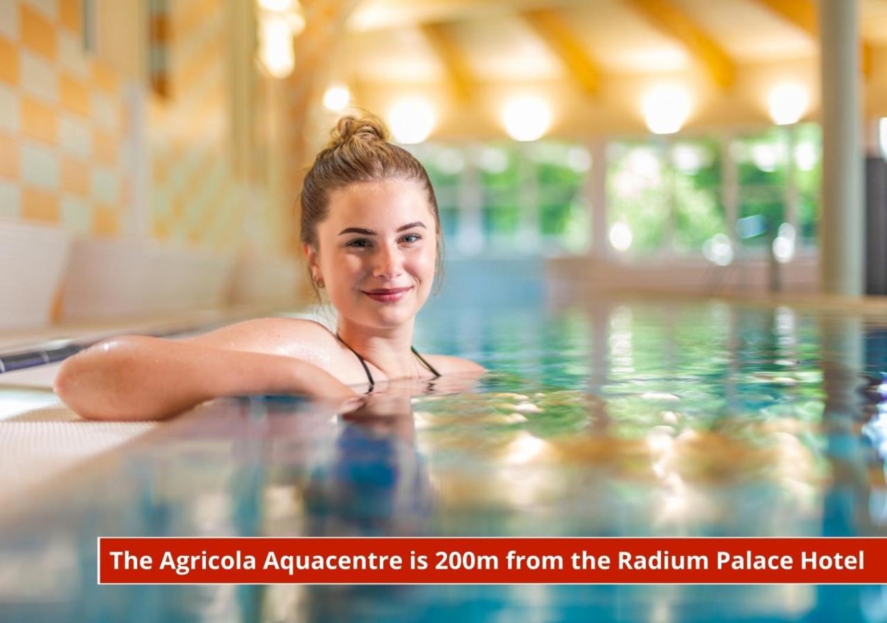 Hotel Radium Palace 야히모프 외부 사진